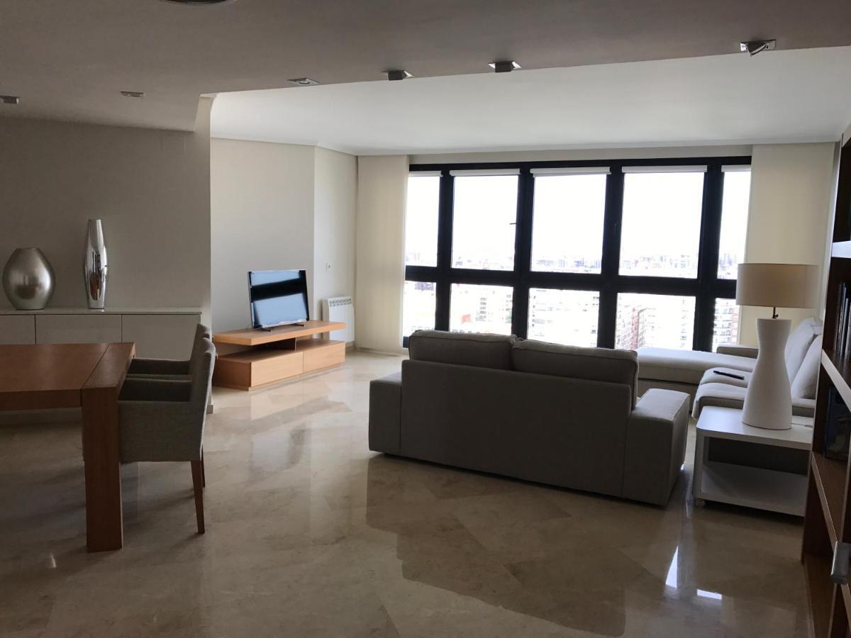 バレンシアApartamento Ciudad De Las Cienciasアパートメント エクステリア 写真